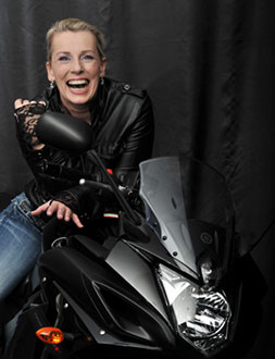 Sandra Spuk-Schauspielerin und Unterhaltungskünstlerin